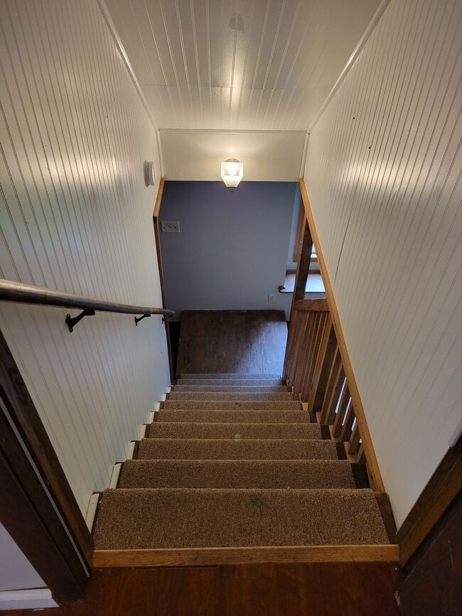 Building Photo - Single Family Home