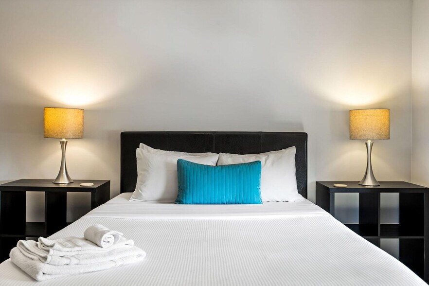 Building Photo - 23 Standish Ave NW