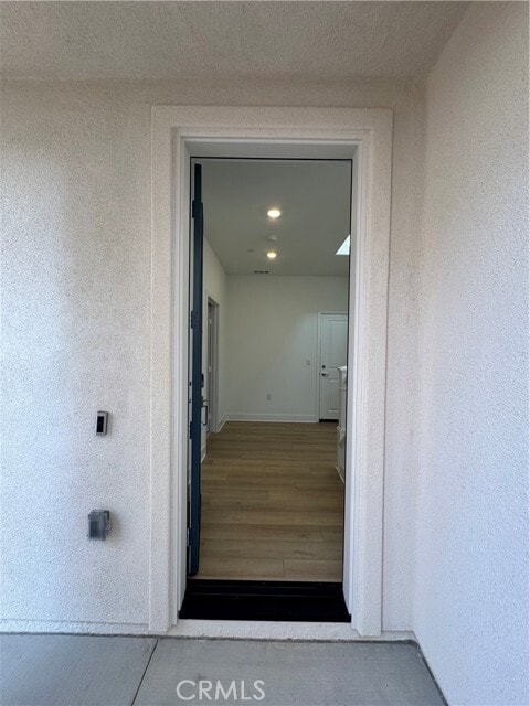 Building Photo - 436 Loon