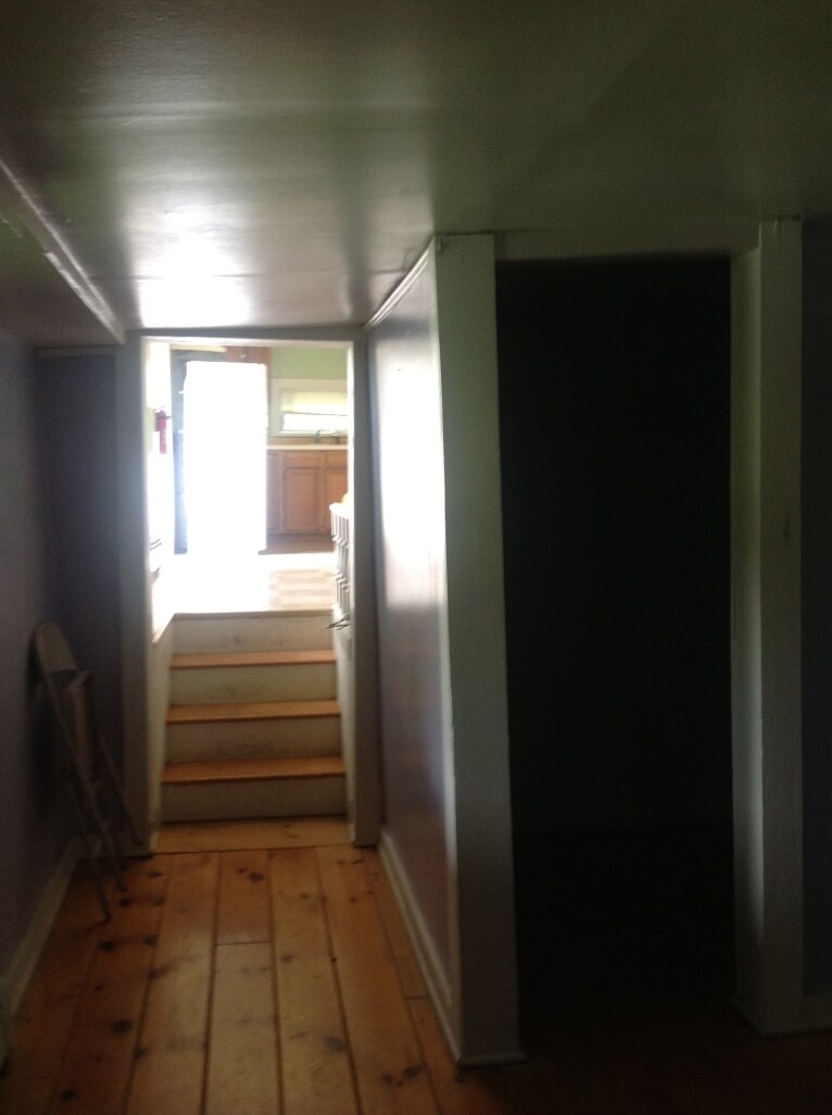 Building Photo - 24 Delaware Ave