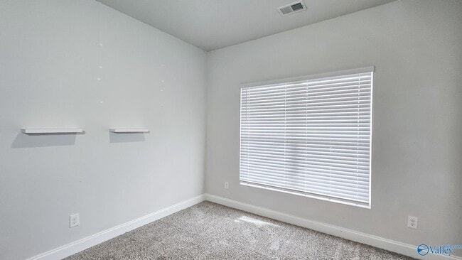 Building Photo - 403 Edgebrook Dr