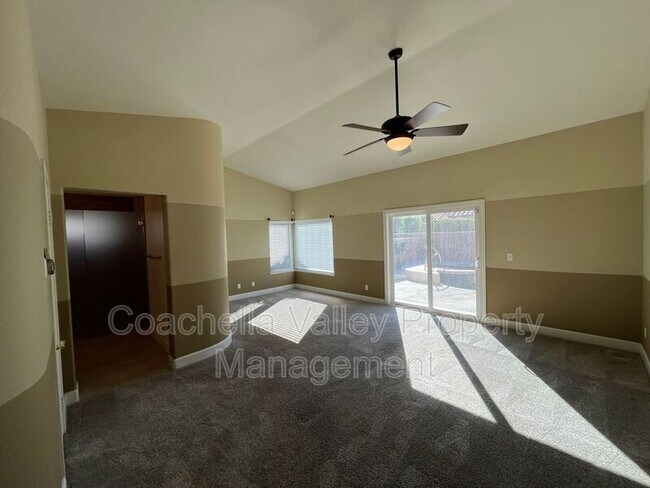 Building Photo - 77597 Carinda Ct