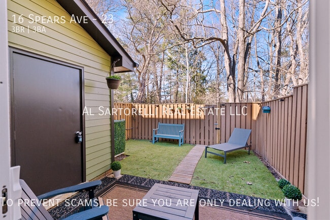 Building Photo - 16 Spears Ave