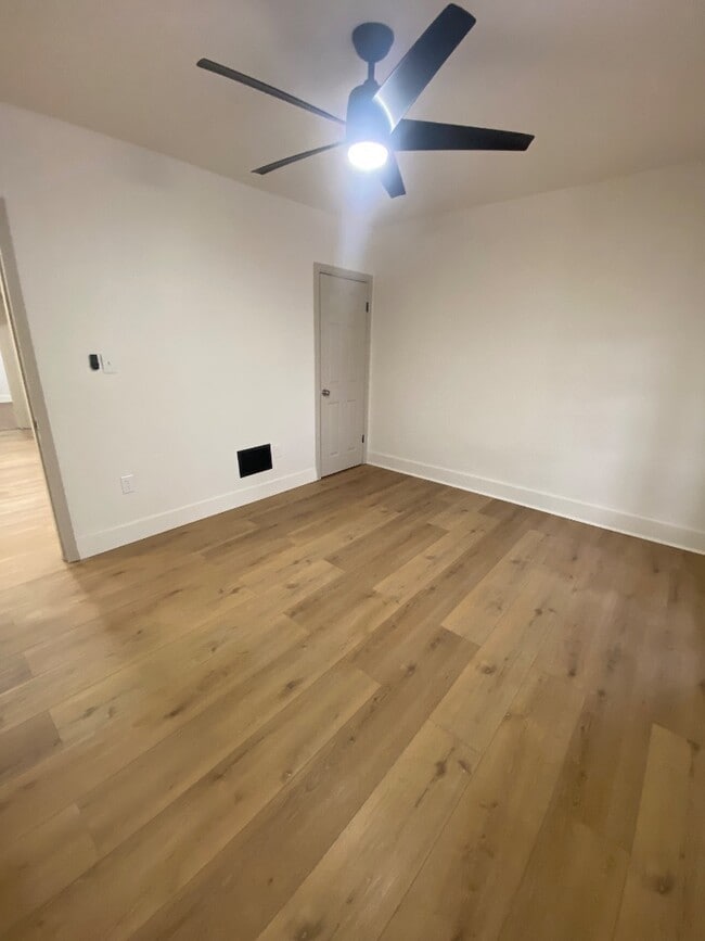 Building Photo - 4746 S Grand Blvd