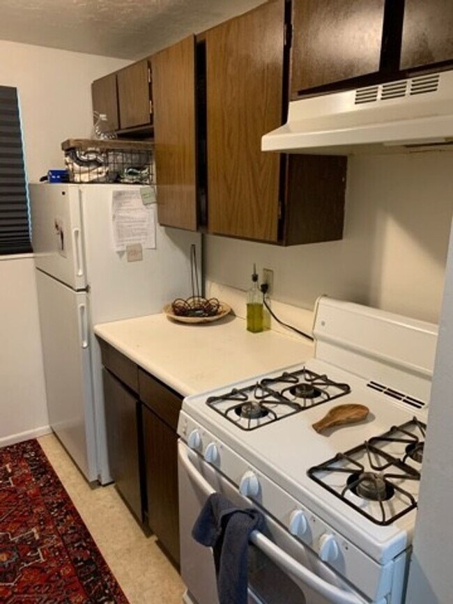 Building Photo - 1B/1B Pet Friendly Apartment South of BYU