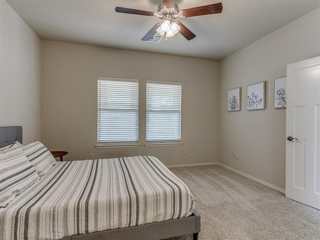 Building Photo - 4220 Calm Waters Way