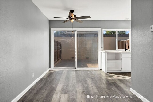 Building Photo - 11104 Grant Way