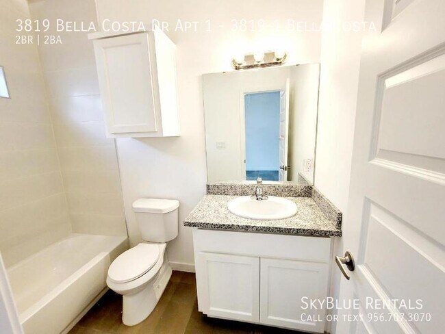 Building Photo - 3819 Bella Costa Dr