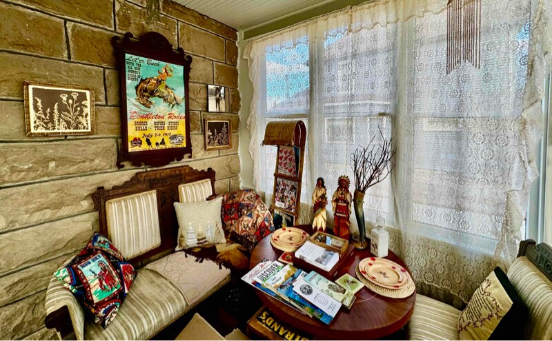 Building Photo - 425 S Washington St