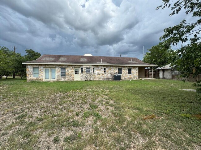 Building Photo - 5054 Old Goforth Rd