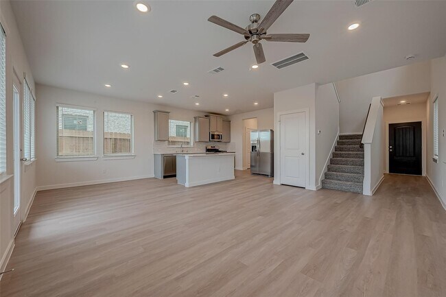 Building Photo - 17110 Pentland Hls Wy