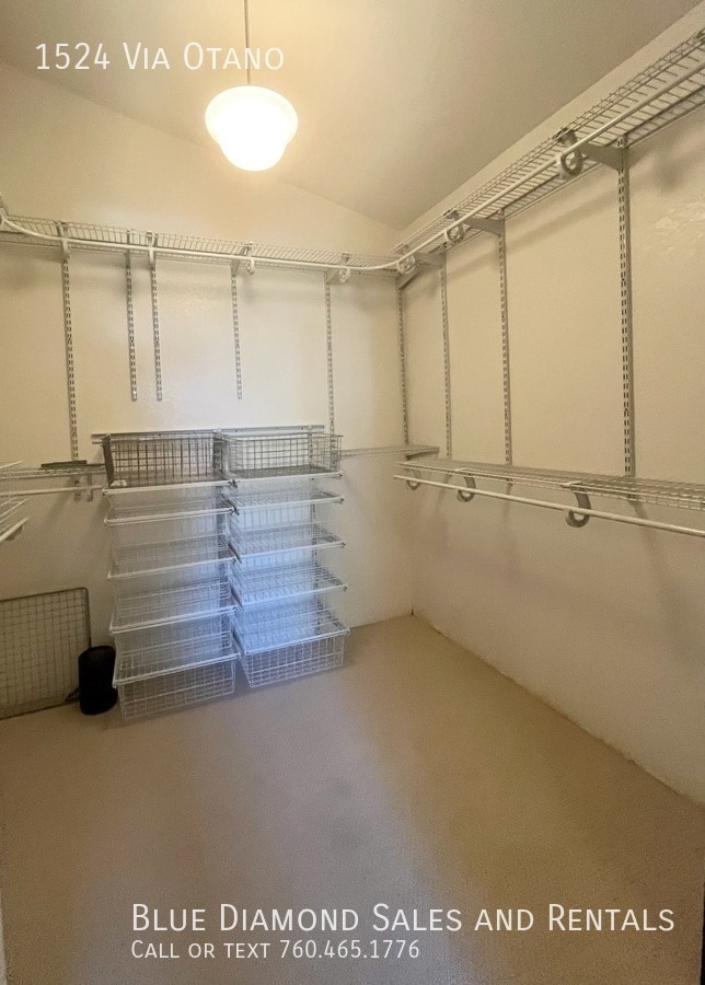 Building Photo - 1524 Via Otano