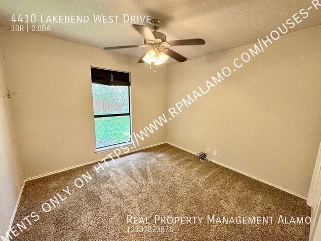Building Photo - 4410 Lakebend W Dr