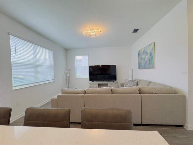 Building Photo - 6104 Park Promenade Way