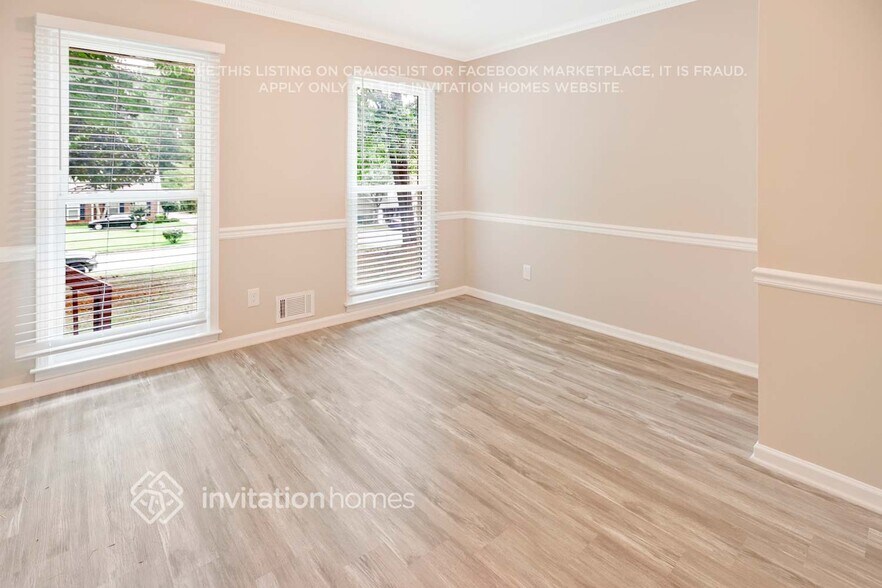 Building Photo - 440 Arbor Ridge Dr