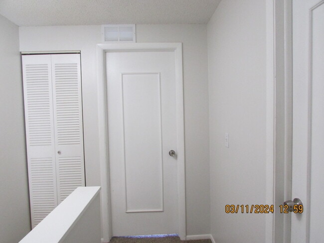Building Photo - 1128 Mary Joye Ave