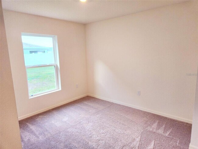 Building Photo - 1931 Golden Beak Dr