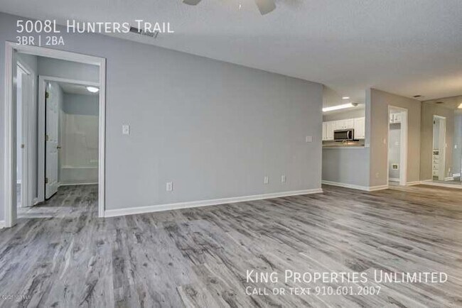 Building Photo - 5008L Hunters Trail