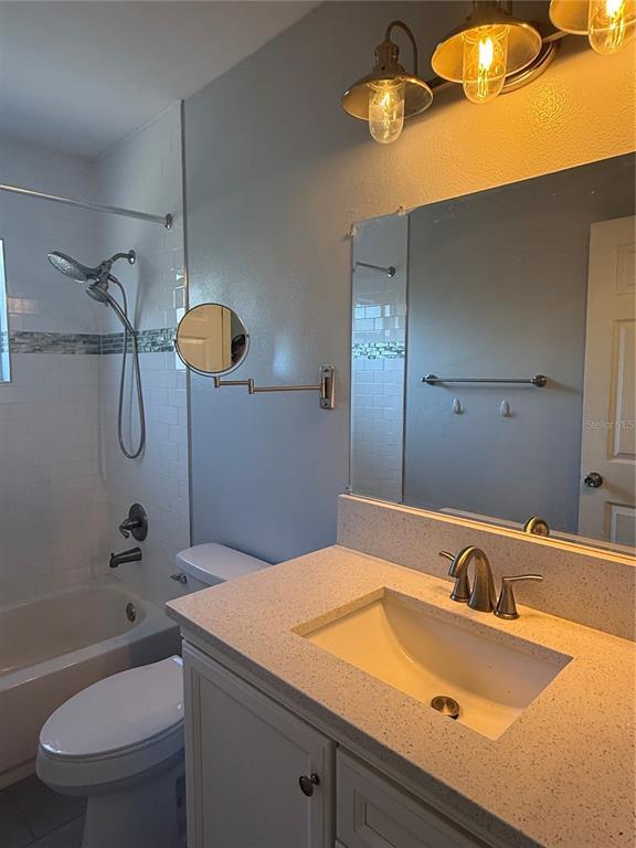 Building Photo - 1164 Engman St