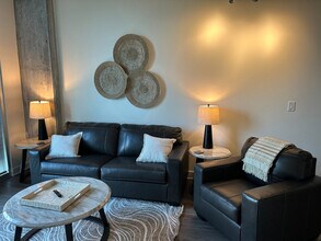 Building Photo - 357 W Martin Luther King Jr Blvd