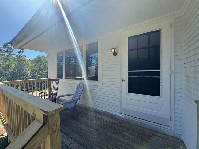 Building Photo - 473 Hapgood Pond Rd
