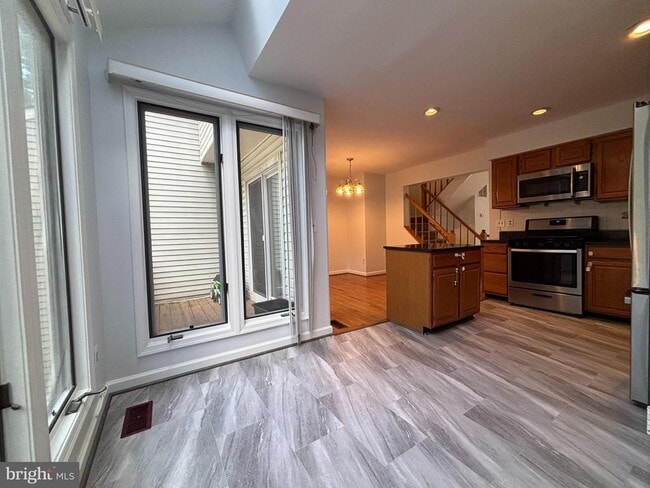 Building Photo - 6149 Joust Ln