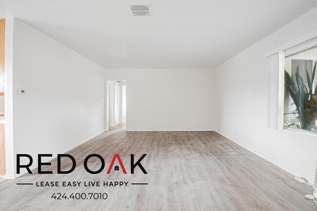 Building Photo - 1365 Orange Grove Ave