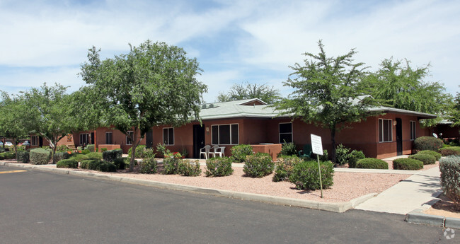 Primary Photo - Mesa Senior Meadows