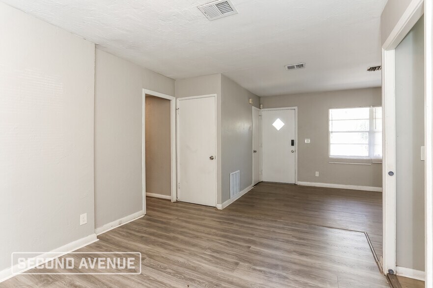 Building Photo - 4616 Nelmar Pl