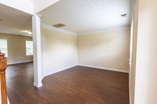 Building Photo - 2432 Pendergrass Ln
