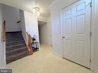 Building Photo - 66 Alexis Dr