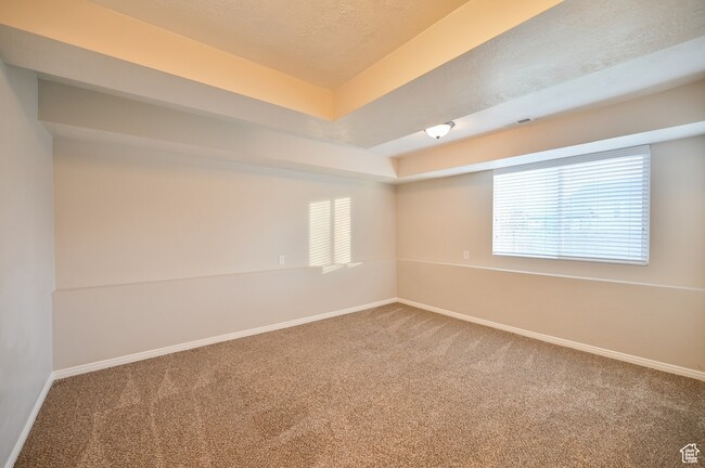 Building Photo - 172 Bridgepark Cir