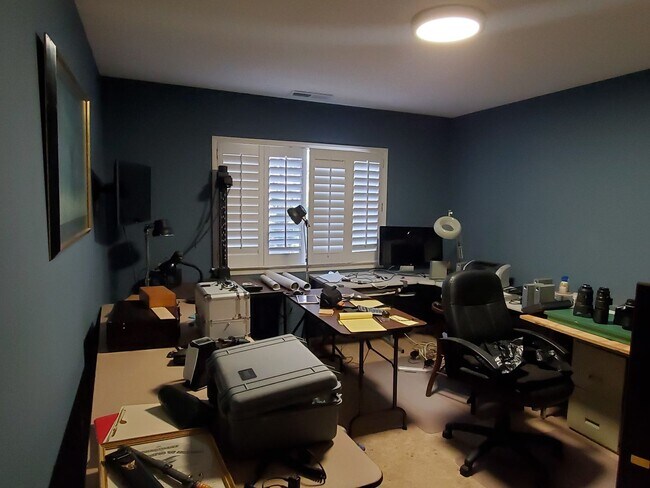 Building Photo - 6 Club Course Ln