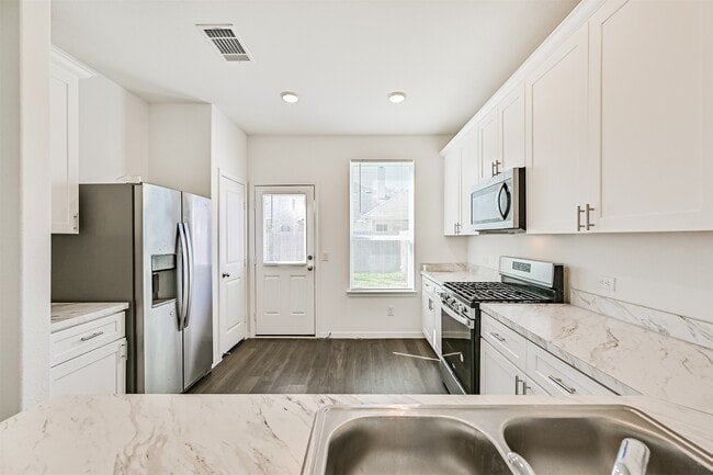 Building Photo - 10202 Clearwick St