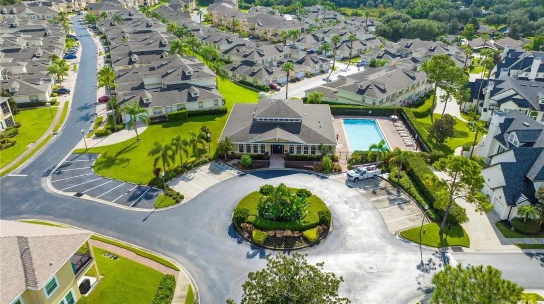 Building Photo - 13338 Fountainbleau Dr