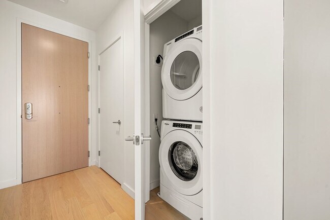 Building Photo - 20-2 West St