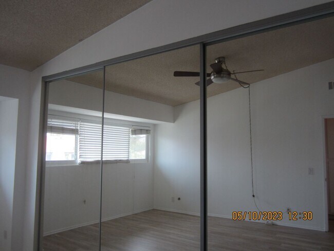 Building Photo - SPACIOUS 2 STORY CONDO