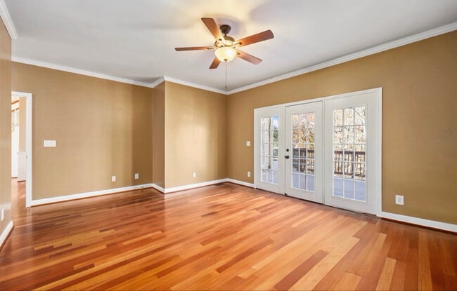 Building Photo - 313 Raft Cove