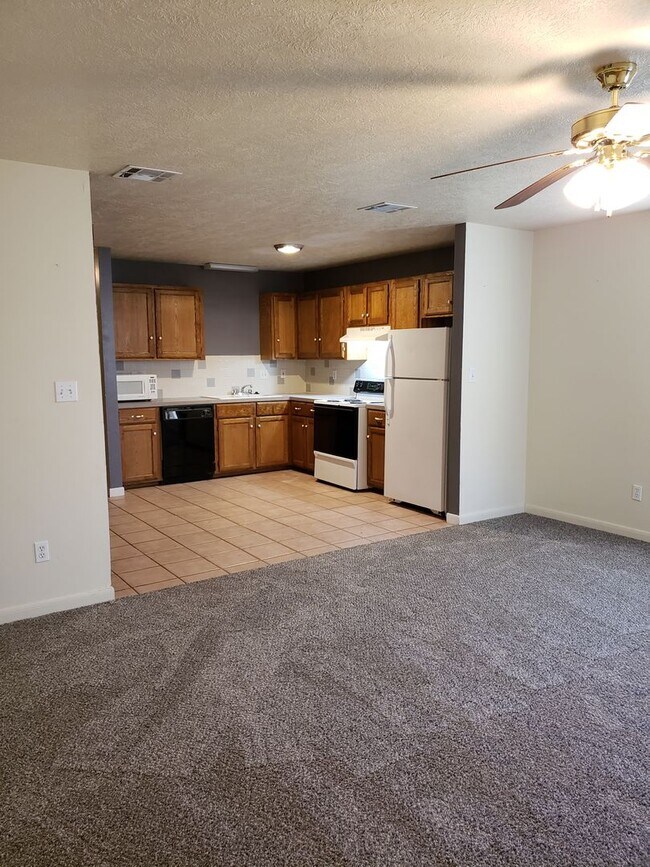 Building Photo - 2810-2814 90th Street