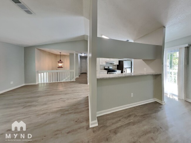 Building Photo - 5455 Fox Haven Trail