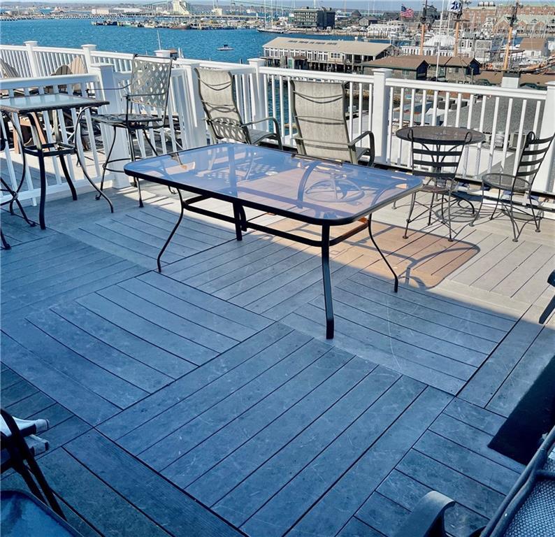 Building Photo - 1 Commercial Wharf