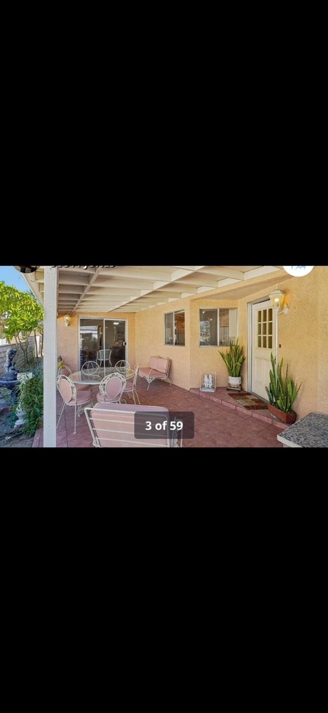 Building Photo - 74584 Nevada Cir E