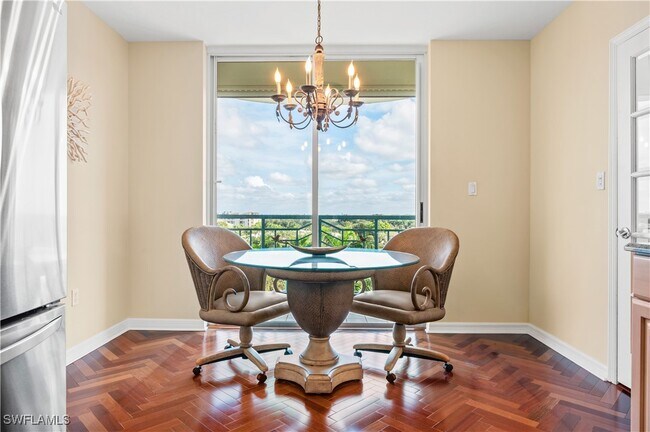 Building Photo - 7515 Pelican Bay Blvd