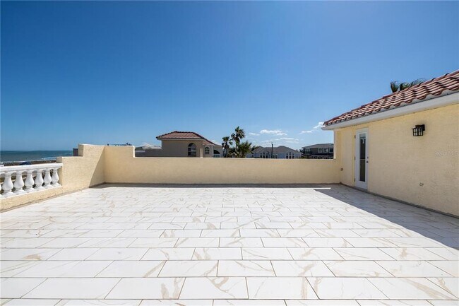 Building Photo - 3074 Ocean Shore Blvd