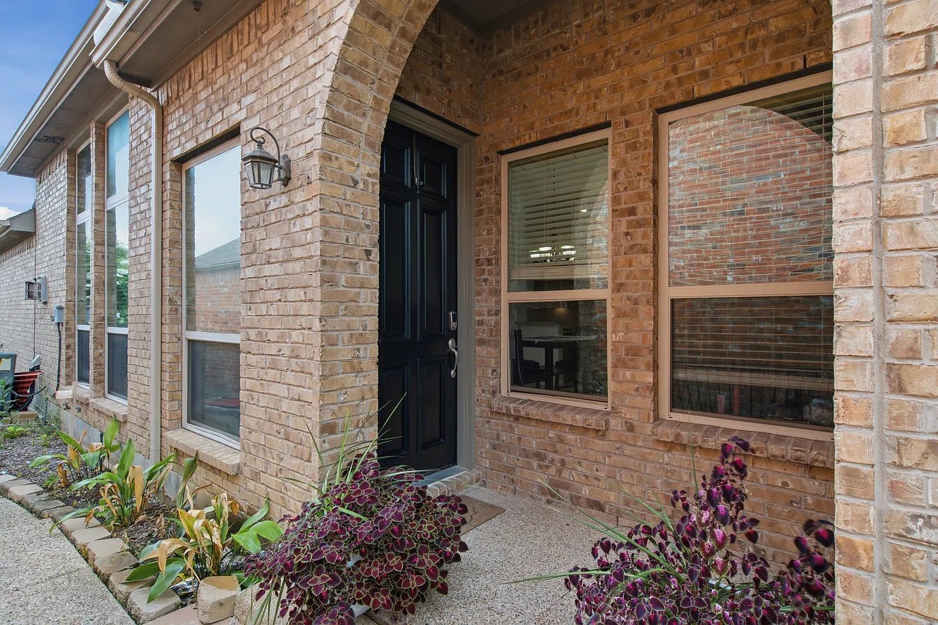 Building Photo - 1028 Kaylie St