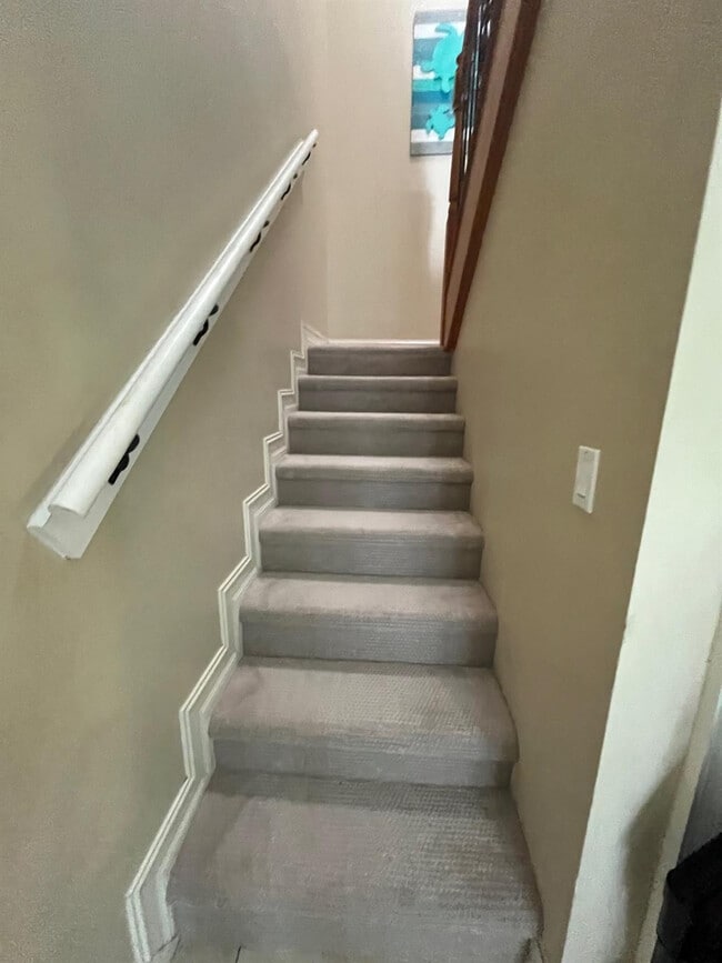 Building Photo - 1948 NE 2nd St