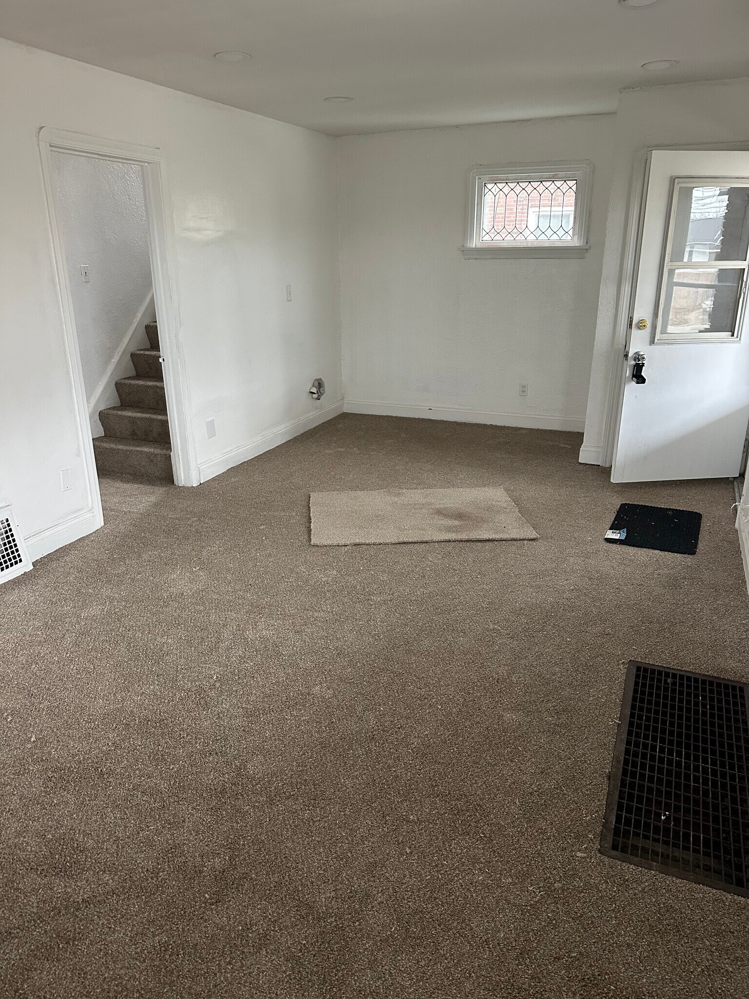 Building Photo - 16575 Libby Rd