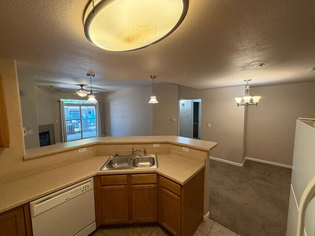 Building Photo - 605 Cougar Bluff Point