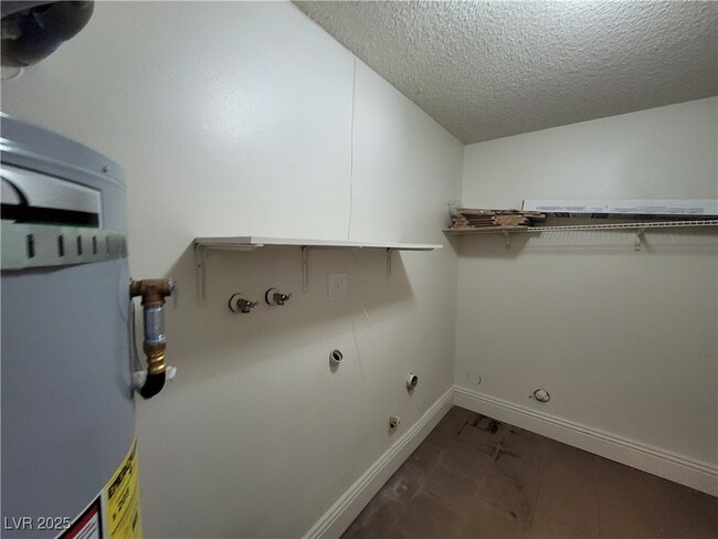Building Photo - 3908 Montebello Ave