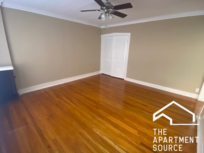 Building Photo - 100 Lincoln Ave